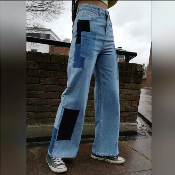 BDG‎ Blue Flare Jeans with Dark Patches - Picture 2 of 11